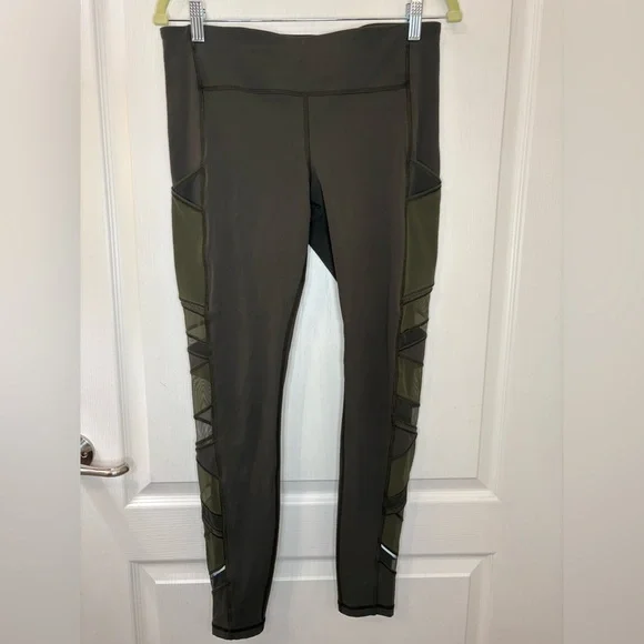 Lululemon•Speed Up Tight *Mesh 28" Full Mesh Leg Detail•Camo Green•10/10EUC• 10 - Picture 5 of 14